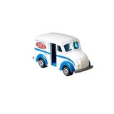 Matchbox FWD28-GKP17 Moving Parts Divco Milk Truck Arabalar