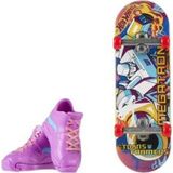 Mattel Hot Wheels Skate Temalı Parmak Kaykay ve Ayakkabı Paketleri HMY18-HVK37
