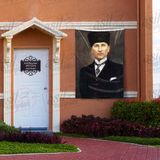 Mavi Gözlü Ulu Önder Gazi Mustafa Kemal Atatürk Portre - Poster Bayrak 100x150 cm