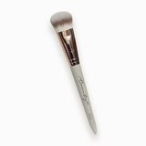MBeauty StarBrush MB11, Fondöten İçin Makyaj Fırçası, Fildişi ve Bakır% 100 Ahşap Su Geçirmez olacak şekilde tasarlanmıştır, Vegan ile Süper Yumuşak Lifli Tüylü Yapı, Zulümsüz Lifler, Latina Sahibi