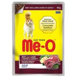 Me-O 80 gr Biftek ve Kuzu Etli Soslu ve Parça Etli Yaş Kedi Maması