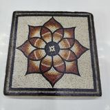 Mediterian Doğal Taş Figürlü Banyo Gider Kapağı Süsü 10x10 Cm - Altın