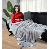 Mediterian Yumuşak ve şık 200x220 cm peluş ponponlu battaniye, gri renk, wellsoft, dayanıklı ve konforlu