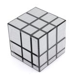 Mega Metalik Gri Geometrik Zeka Küpü