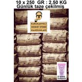 Mehmet Efendi Kurukahveci Mehmet Efendi Mahdumları Türk Kahvesi 250Gr.*10 Paket(2,5 Kg. Günlük Çekilmiş) Hediyeli