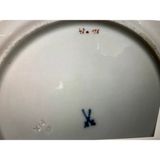 Meissen Üçlü Set - Çay Kahve Fincanı Fincan Tabağı ve Pasta Tabağı - Beyaz- Kırmızı