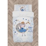 Mekta Home Bebek ve Çocuk Odası Ayda Oturan Kız Desenli Mavi Motifli Nevresim Takımı - Renkli - 160 x 230 cm