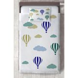 Mekta Home Bebek ve Çocuk Odası Renkli Bulut ve Uçan Balon Desenli Yatak Örtüsü - 140 x 220 cm