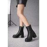 Melinta Shoes Melinta Kalın Topuklu Bağcıklı Kadın Siyah Cilt Bot
