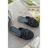 Melissa Boutique Kadın Siyah Hasır Yumuşak Tabanlı Toka Detaylı Yazlık Terlik