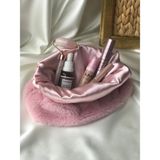 Melsea Peluş Makyaj Çantası Pudra Pembe Saten Büyük Boy Şık Görünüm ve Ergonomik Tasarım