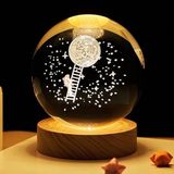Mena Rise Dekoratif Merdivenli Astronot ve Ay Tasarımlı Ahşap Altlıklı Işıklı Cam Küre Cam:6cm Ahşap:2cm ( Lisinya )
