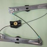 Mercedes S Class-W221 2006-2012 Sol Elektrikli Motorsuz Ön Cam Krikosu