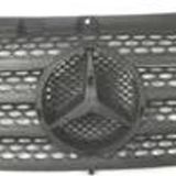 Mercedes Vıto- W639- 03/11; Ön Panjur Siyah (Tüv)(Tyg) (Oem No: A63988001859051)