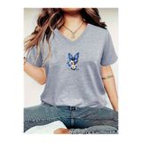 mercoledi Kadın Minimal Kelebek Baskılı V-Yaka Kollu Regular Kalıp T-shirt