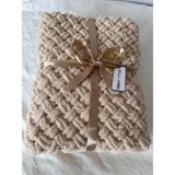Merut Style El Örgüsü Puffy Bal Köpüğü Hasır Desen Bebek ve Tv Battaniyesi - 100 x 180 cm - Bej