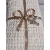 Merut Style El Örgüsü Puffy Krem Rengi Burgu Desen Bebek ve Tv Battaniyesi - 90 x 90 cm