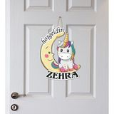 Meşgalem Aya Oturmuş Minik Unicorn Temalı Kişiye Özel Kapı Süsü