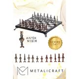 Metalicraft MC76 Antik Mısır Figürlü Metal Satranç Takımı - 30cm Mermer Desenli Tahta – El Yapımı Taşlar