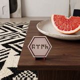 Miaju Tarihi Türk Yazılı Modern Masaüstü Objesi Dekorasyonunuza Kültürel Bir Derinlik Katan Estetik ve Özel Ürün 10X10 Cm, Yavru Ağzı - Yavruağzı