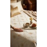 Miar home perde tekstil Miar Çift Kişilik Nakışlı Yatak Örtüsü Seti - 2 Adet Yastık Kılıfı Dahil 250 x 260 - Altın - 250 x 260 cm