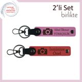 MiaWiki Fotoğraf Makinesi Temalı İsme Özel Anahtarlık, Standart, MH-KAN-39839x2, pembe-nar çiçeği, üniseks-yetişkin