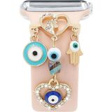 Microsonic Apple Watch Se 3 44MM Kordon Süsü Charm Kalp ve Nazar Boncuğu - Mavi