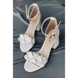 Mida Shoes Beyaz Süet Çiçekli Topuklu Ayakkabı