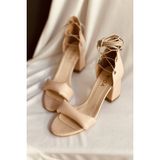 Mida Shoes Ten Deri Üç Bantlı Topuklu Ayakkabı