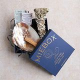 MieBox Rituel Seti - Wish Kit (Sedef Tütsülük + Palo Santo Tütsü + Adaçayı Tütsüsü)