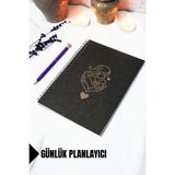 Mikasso A5 Anne Bebek Temalı Siyah Kraft Kapaklı Defter - Günlük Planlayıcı - 45 Yaprak (90 Sayfa) 15X21 cm - Çok Renkli