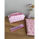 Mikasso Kibar Tatlı Pembe Fiyonklu Pembe Fermuarlı Kalem Kutusu Kalemlik Astarlıdır Yıkanabilir 19-7-7cm - Çok Renkli