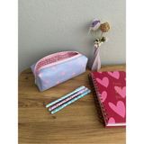 Mikasso Mavi Pembe Kalp Desenli Pembe Fermuarlı Kalemlik Kalem Kutusu Ölçüleri 20-7-6cm Tekstil Mavi - Çok Renkli