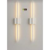 Mikasso Modern Dekoratif Aç-Kapa Düğmeli Pilli Kare LED Duvar Aplik Beyaz 65 cm (1 Adet) Pil Dahildir Alümin - Çok Renkli