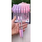 Mikasso Sanrio Kawaii Kuromi Figürlü Tükenmez Kalem ve Parfüm Kolanya Şişesi Okul Öncesi Öğrenci Hediye 1ADT - Çok Renkli