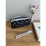 Mikasso Siyah Fiyonk Puantiyeli Desenli Beyaz Fermuarlı Kalemlik Kalem Kutusu Ölçüleri 21-6-6cm Tekstil Siya - Çok Renkli