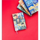 Mikasso Van Gogh Kolaj Tasarımlı Mıknatıs Kapaklı Defter BM-1204 Sert Düz Orta Boy Çok Renkli Okul Defterle