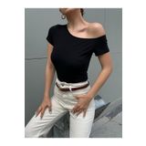 mina aise Kadın Siyah Kayık Yaka Pamuk Kumaş Kısa Kollu Body 29129