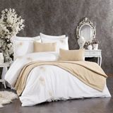 Minelya Home Collection 9 Parça Pamuklu Kadife Runner Örtülü Nakışlı Penna Nevresim Takımı - 200 x 220 cm - Bej