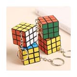 Mini Rubik Zeka Küpü Anahtarlık 3 x 3 cm Eğlenceli Tasarım ile Sınırsız Oyuncu Sayısı İçin
