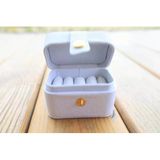 Mini Takı Kutusu Organizer – Çıtçıtlı, Yüzük Küpe Saklama Kutusu, Kompakt Mücevher Kutusu, Seyahat Tipi (Farklı Renkler) (Beyaz)