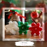 Minimum Stories Yılbaşı Kar Taneleri Elma& Tarçın Kokulu 3 Lü Dekoratif Mum Seti - Beyaz - Yeşil - Kırmızı - 1 Adet