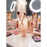 Miniso Lisanslı Yumurta Kapsüllü Makyaj Süngeri Sarı – Pürüzsüz Uygulama Beauty Blender