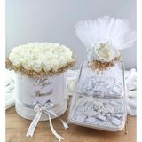 Mirabella Gift Iki Katlı Stand Kare 80 Adet Süslemeli Kız Isteme,söz Nişan Çikoltası ve 14 Gül Isteme Çiçeği