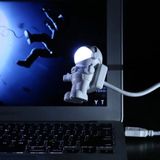 MiraLive Astronot USB Gece Lambası - Renkli - standart