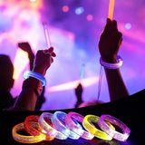 MiraLive LED Işıklı Pilli Işıklı Rengarenk Kalın Bileklik Işıklı Bilezik Karışık Renk 1 Adet (K95)