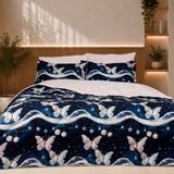 MİYU Starlight Butterfly Luxe | Çift Kişilik Kelebek Desenli Premium Uyku Seti | Çeyiz Seti | Lastikli Çarşaflı | %100 Pamuk ✨ - Pembe - Mavi
