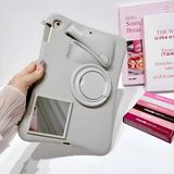 MobaxAksesuar Apple iPad 7. / 8. / 9. Nesil 10.2inç/ Air 3 10.5 Kılıf 3D Rujlu Aynalı Askılı Standlı Silikon Kapak - iP 9. Nesil 10.2 - Gri