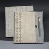 Mobgift Yan Tarafı Mozaik Desenli Deri Defter Kalem Tasarım Kutulu Hediye Seti - Gri