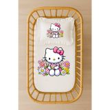 Moda Lime Çiçekli Hello Kitty Temalı Bebek Nevresim Takımı – %100 Akfil – İçi Dolgulu Fırfırlı Yastıklı